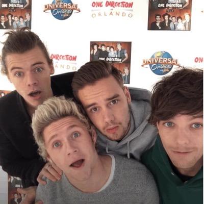 Can you please follow @lovingmynialler and not this acc?
