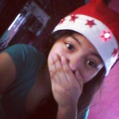 Ni nombre es vaneli, me gusta leer mucho, dormir, y escuchar música en mis tiempos libres. Ah por cierto mi IG es @VANELI_VILLAL.