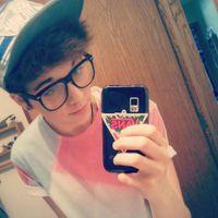 jossi barrett (@13ff6c2905944dc) 's Twitter Profile