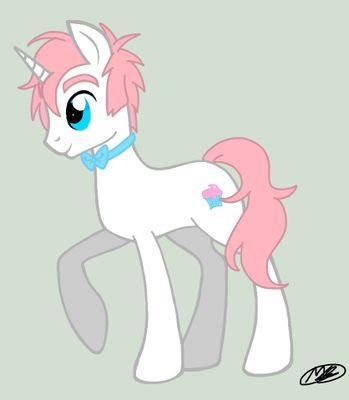 Hello poppets! I'm Ollie, a worker at my cousin @Mlp_Starcakey 's  bakery! I hope to make wonderful friends here in PonyVille! (single)