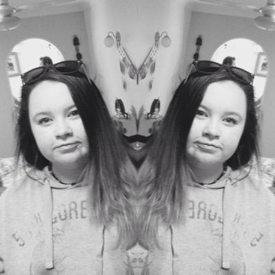 Im Mickayla. I live in the City Adelaide, South Australia. dirtbike riding is what i love. follow me and i'll follow back. Feel free to DM me or tweet me ❤️