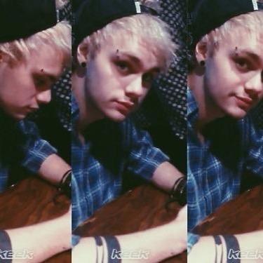 5sos Haydon~9/6/04