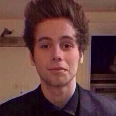 hi cutie, go follow @deepthroatmuke and ask for a follow back