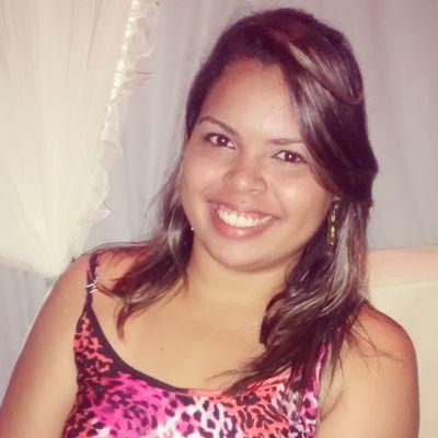 Não preciso me drogar para ser um gênio;
Não preciso ser um gênio para ser humano;
Mas preciso do seu sorriso para ser feliz.