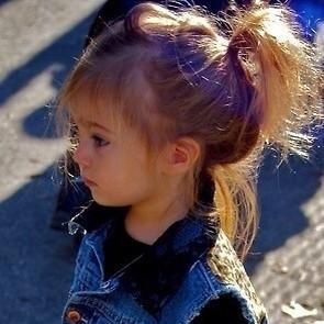 jasmine_cutie's profile picture. iwm * holds five fingers up * old