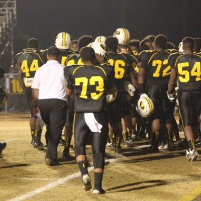 Im a young King with big dreams coming from a Small Town all i know is one to get it and it my way dont wait for no HANDS OUT ...JOHN3:16