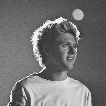 follow @80spopniall