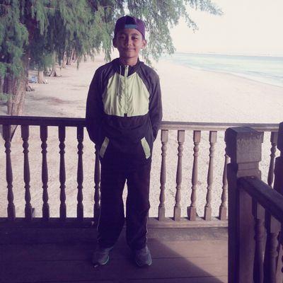 MUHAMAD IZZUL HAKIM BIN MUHAMAD NAZRI