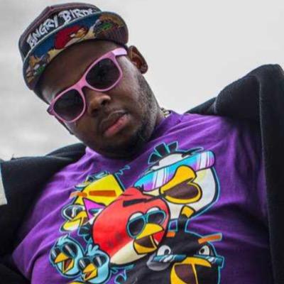 owner/operator of THE BIG PICTURE MUSIC LLC
Vocalist/rapper for the performance production industry (cheer and dance music)
hard working father