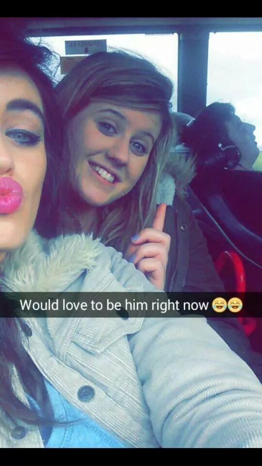 Hello, name is saoirse, from Cork..live in Clare. Gaga is my icon.Love my friends and family. Follow me and i follow back! :-D