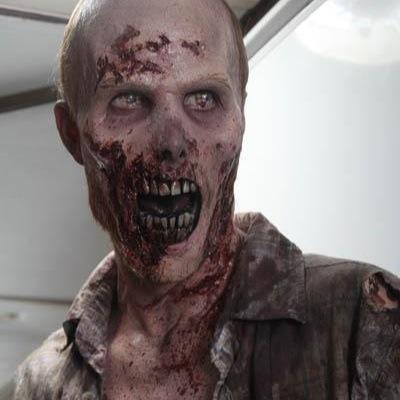 Mas zemzuah que tu vieja || Sadie mi reina zombie¿? || #TeamfiaZombie || BFF de Lizzie || wsiaisdjihshfjhsjadhfa, obvio