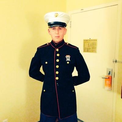 Broske2150's profile picture. i fight for your country