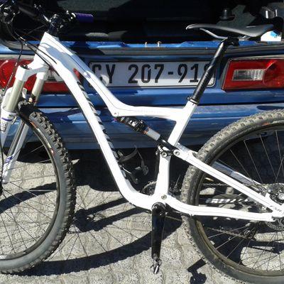 Love sport and fitness. Cycling obsessed!Wannabe amateur athlete! Bicycle mechanic. I love bikes....