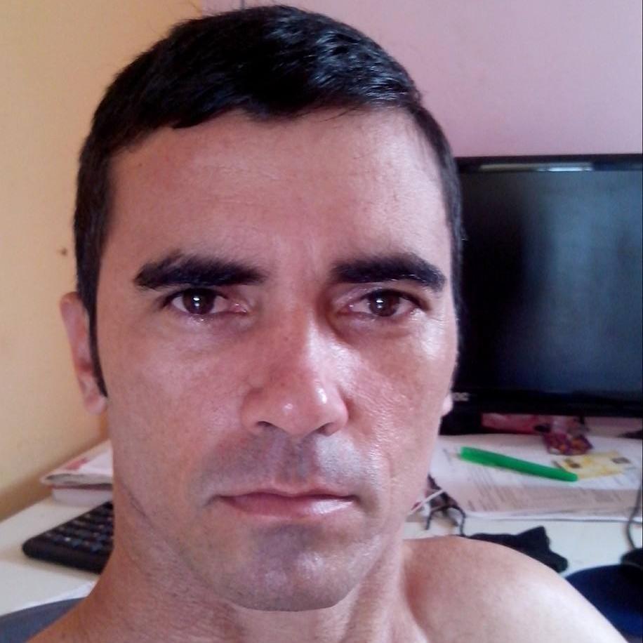 8799623086   SÓ SIGO OS SEGUIDORES DOS MEUS AMIGOS,SE NAO ME SGEUIR DE volTA, DEIXO DE SEGUI-LOS.É ISSO....