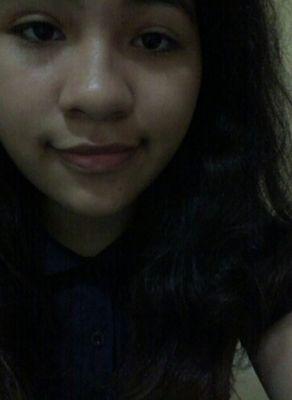 Stay High  \ Your just a lil bit out of my limit ☺✊ \ im ugly & fat & not worth it \ fatimas my bestfrieend (; ✋