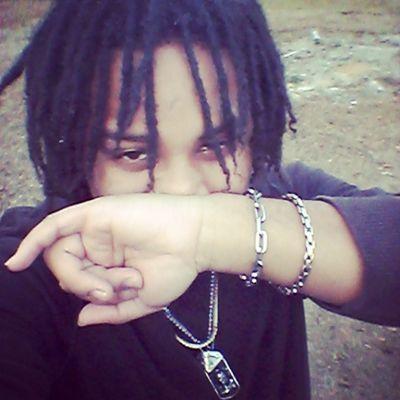 Wat u doin followin @mrperfect10170 or walkin wit ya eyes closed come on man get wit it or get lost!!!#TeamBrownSkin and  @gemini's rule every thing