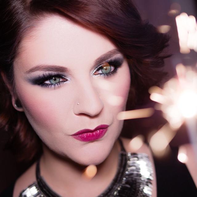 NadineEmmert's profile picture. Make Up & hair Artist,
Kosmetikerin