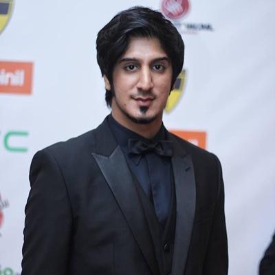 : ♡♡ من فانز الخلوق النجم عبدالله عبدالعزيز ..