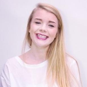 Vi ÄLSKAR @Keyyos !!! :D Följ oss gärna :) 
Kram @TeamKeyyo4Ever :3