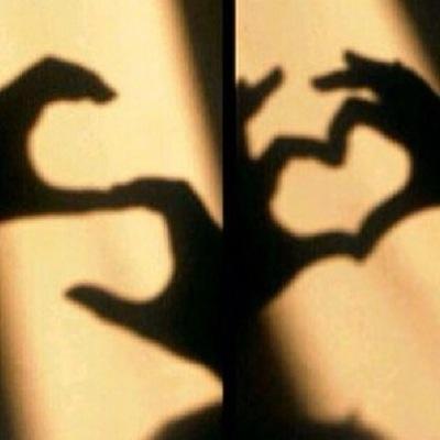 اللهم إني أسألك أن ترفع ذكري وتضع وزري وتصلح أمري وتطهر قلبي وتحصّن فرجي وتنوّر قلبي وتغفر لي ذنبي , وأسألك ربي الدرجات العلى من الجنة ♡”