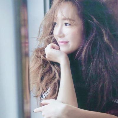 ephemerxl's profile picture. goodbye.