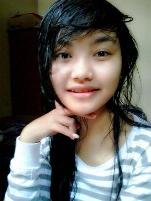 lisa || 30 agust || ceria || mama :* || 1811:*
