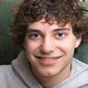 thomaspete2's profile picture. #followme I #followback 3