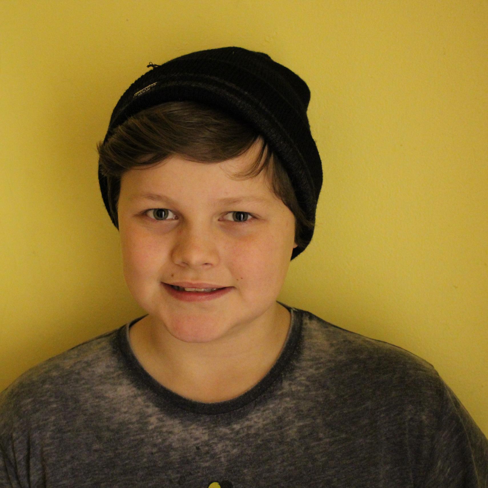 Hey my name is Jay and i do Youtube Please go and have a look at my channel Please https://t.co/Pr3f5EWyV2