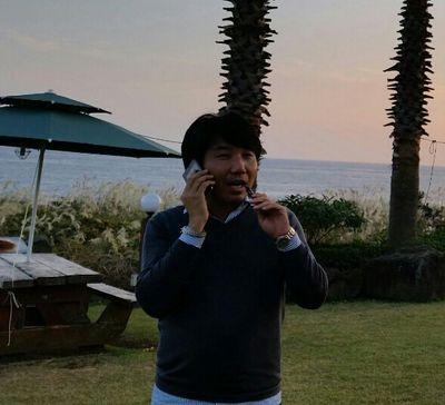 reddesign73's profile picture. 