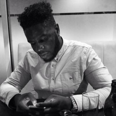 y3mz's profile picture. 🐺