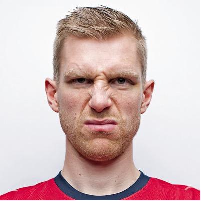Per Mertesacker is the man that every other man wishes he could be. Undercover agent for @metpoliceuk, currently outside your window