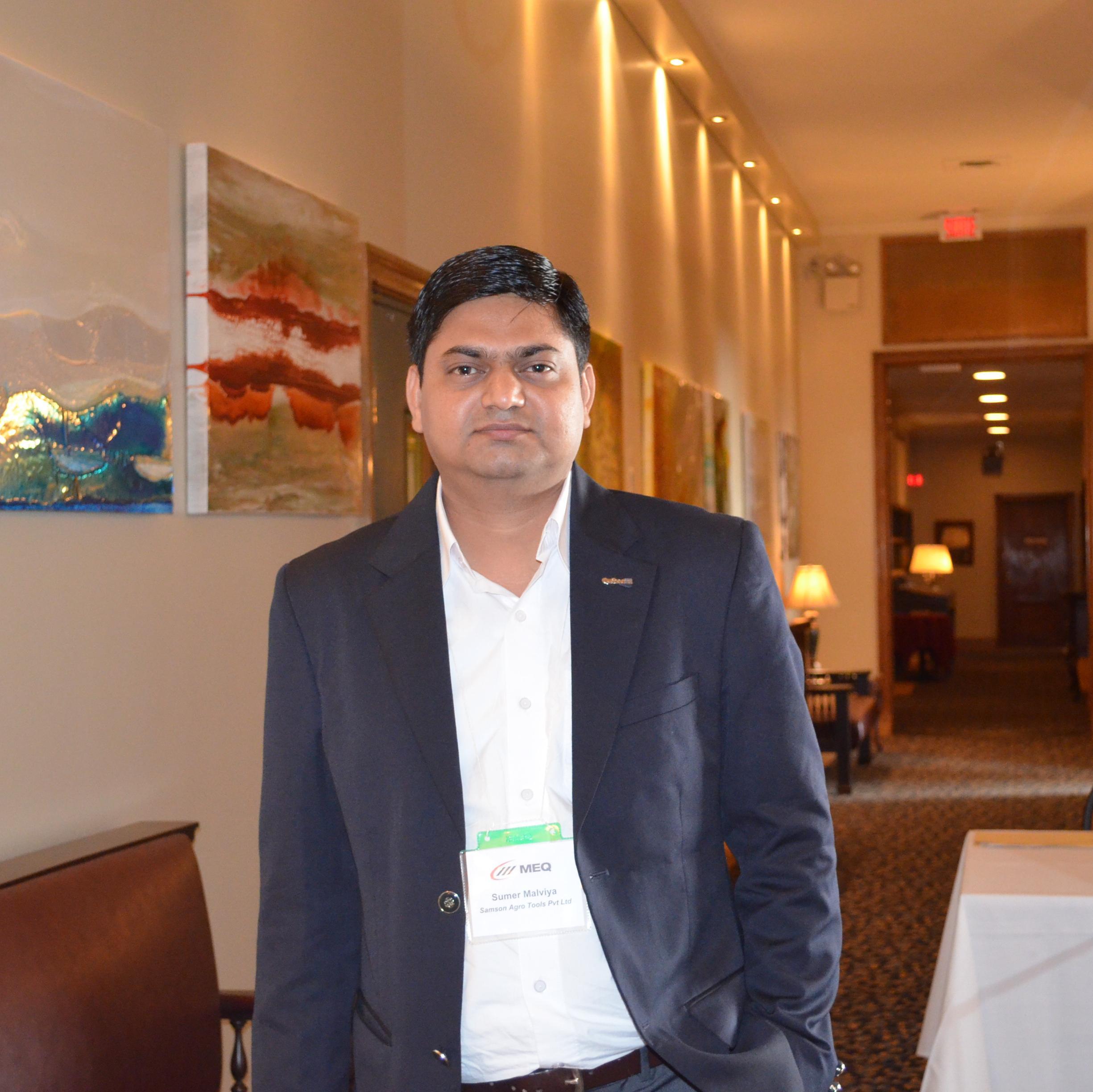 consulting professional to foreign trade & procurement freelancer
