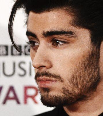 ebeyhive's profile picture. FOLLOW @pxzzaStyles NOT ME OR I UNFOLLOW