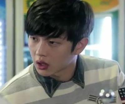 [하이스쿨 러브온 Parody Account] KBS2 금요 드라마 [ 하이스쿨 - 러브온 ] 박병욱 (김민석 분) / 대학생 (20) / 원조 O, 중복 X, 멤놀 X  / real account is @Sasimiworldkms
