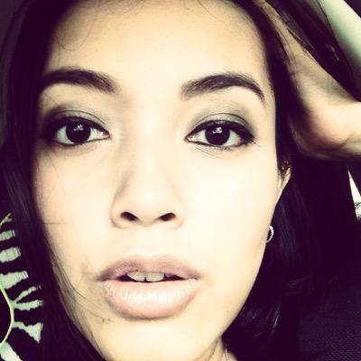 amandagayatrie's profile picture. 