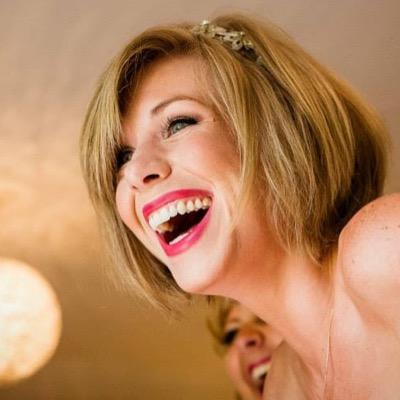 Founder of Mini's Bakery and beauty aficionado who loves baking, magic, Twinings tea and crude British comedy.