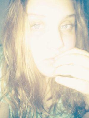 dieenepindaax's profile picture. Do people even read these ?