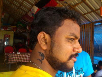 வாழ்க தமிழ் வெல்க தமிழ்😊 
what can't be cured,Must be endured 🦸