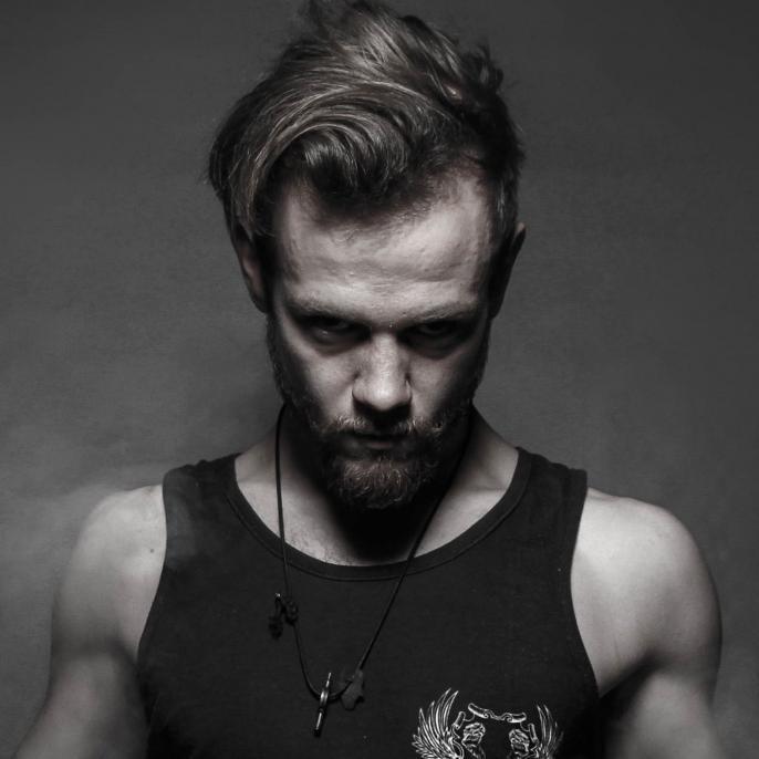 EdgarMolokh's profile picture. Чёрный цвет солнца