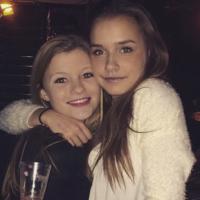 Julia (@juliaschoor) 's Twitter Profile