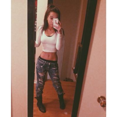 un follow this and follow me on my new Twitter @_tianafaith , starting fresh.
