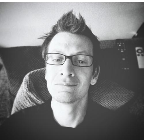 Flow- and interaction designer. Selfmade cognitive psychologist. Crypto enthusiast. Ethics. Design- UX- IA- gadget-  geek.