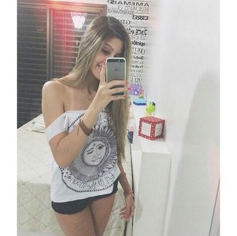 Ela é um poço de qualidade e defeito