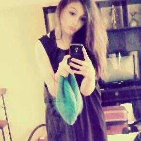 camilaparedesss's profile picture. 