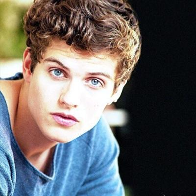 manahbaeva's profile picture. #ДИРЕКШИОНЕР #directioner #smiler #HarryILoveYou