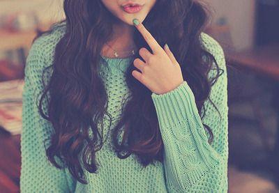 Who am I ? That's a secret. Enjoy the little things in life ♡ Bands, Youtuber, Ariana! Janoskianator.