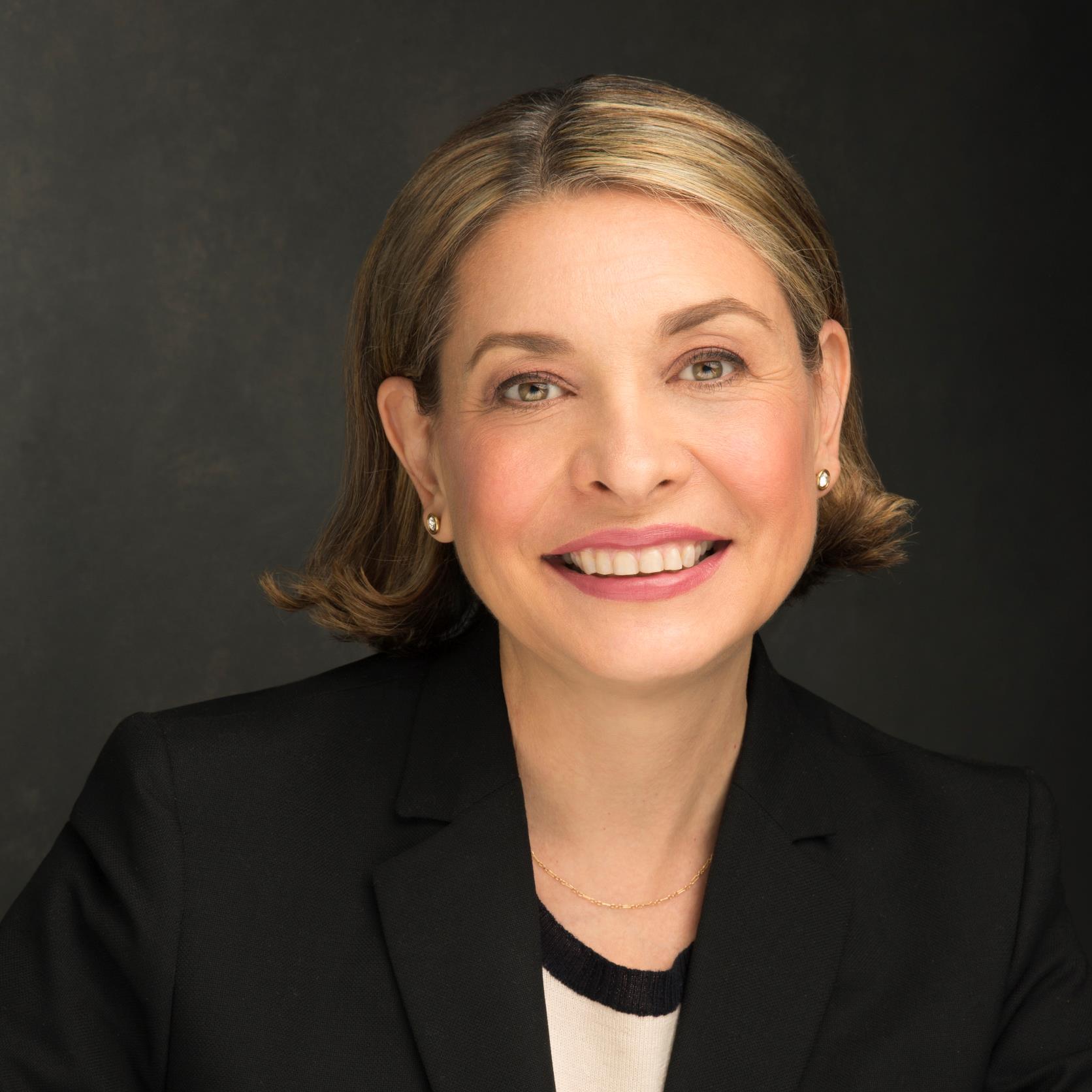 suzannekizis's profile picture. Early American Folk Art - Promote, Educate, Support and Preserve it!  Facebook Group Founder