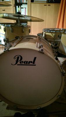 rise911's profile picture. What, no longboard surf hardcore? 😔🤨😩