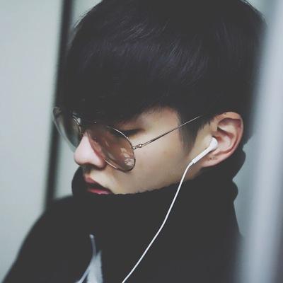 KRISwhipp Profile Picture