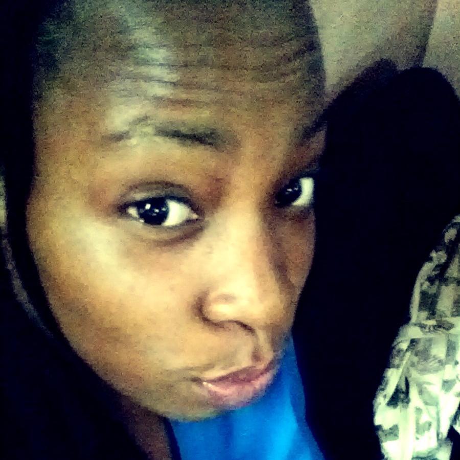 MarieYocoli's profile picture. j'ai 20 ans je suis en master 1 marketing je suis ouverte cool et sympa